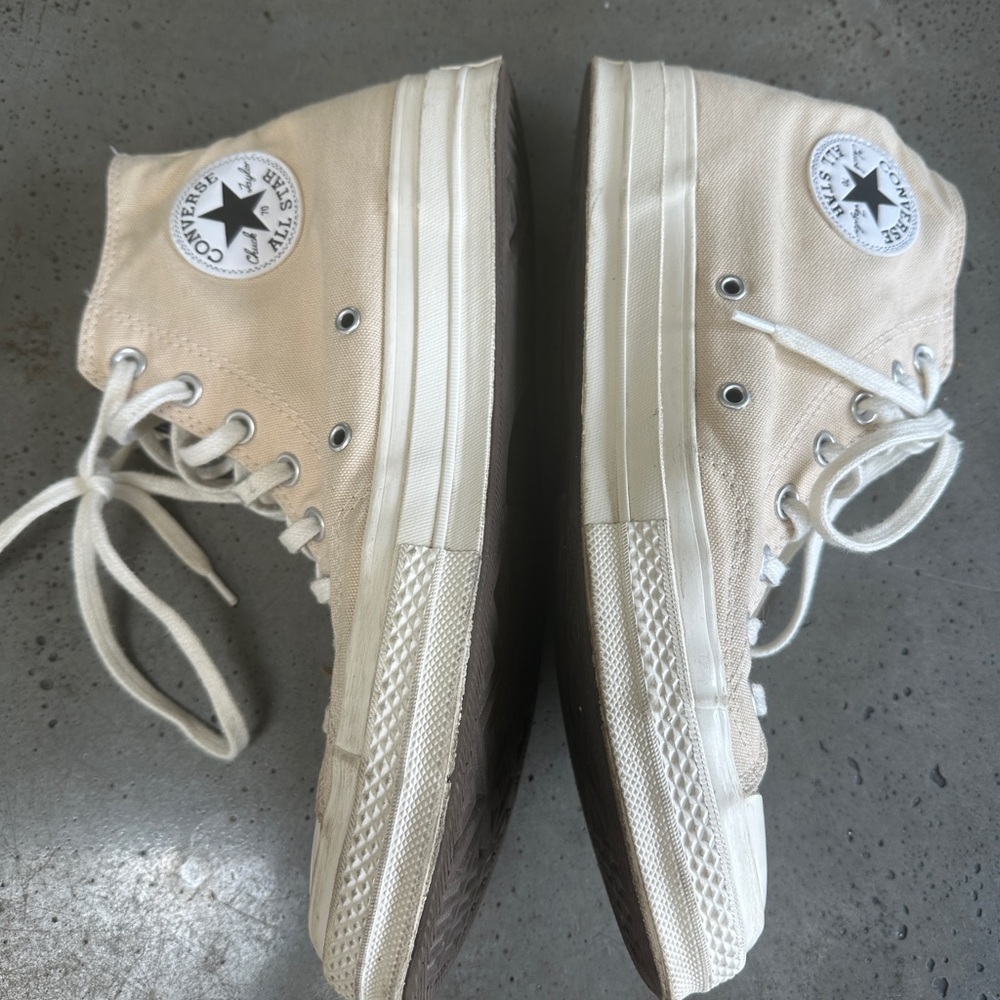 Converse custom High-Top Sneakers in Beige